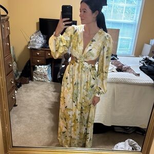 Yellow and Cream Plunge Neck Bishop Sleeve Sundress